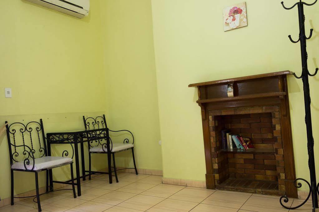 Hostel Luna El El Cairo Exterior foto